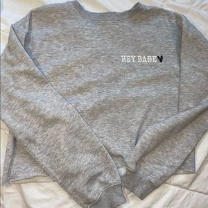 Grey garage “hey babe” cropped sweater
